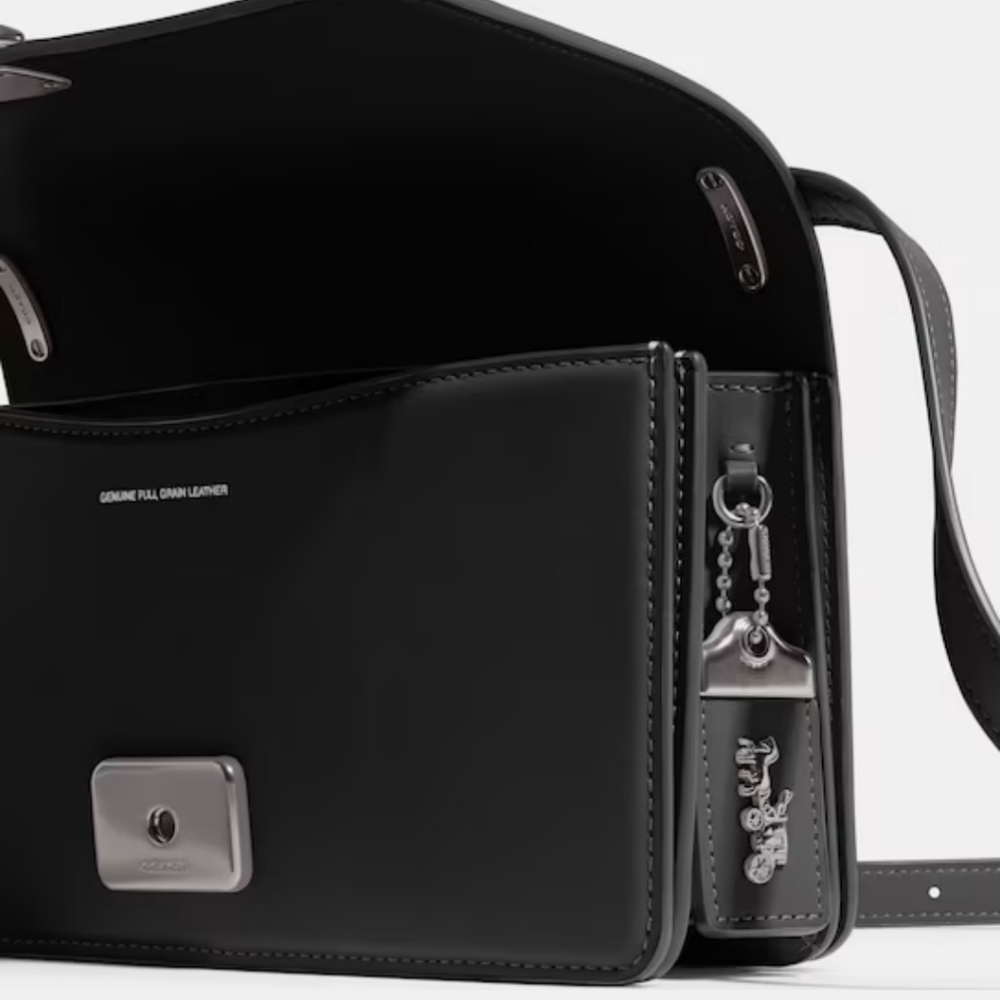 New! Bandit Shoulder Bag in Silver/Black - Picture 9 of 10